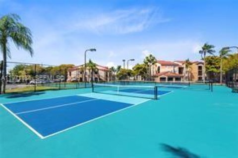 Купить кондоминиум в Мирамар, Флорида 3 спальни, 104.52м2, № 2032094 - фото 27