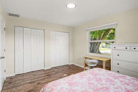 Купить виллу или дом в Сарасота, Флорида 6 комнат, 217.95м2, № 2221469 - фото 27