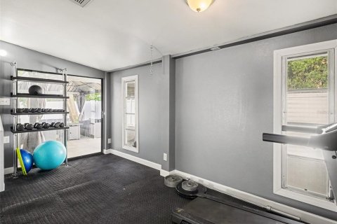 Купить виллу или дом в Сарасота, Флорида 6 комнат, 217.95м2, № 2221469 - фото 30