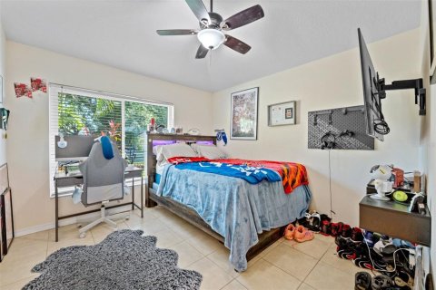 House in Lutz, Florida 3 bedrooms, 162.58 sq.m. № 2296676 - photo 22