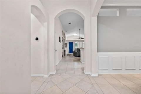 House in Lutz, Florida 3 bedrooms, 162.58 sq.m. № 2296676 - photo 4