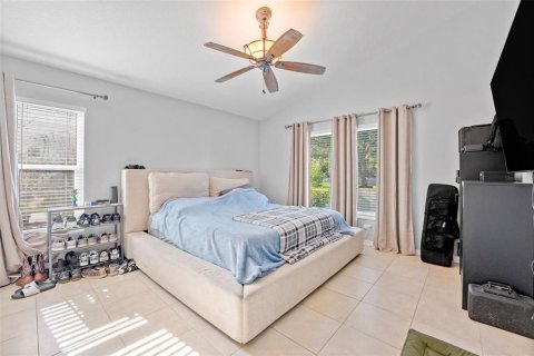 House in Lutz, Florida 3 bedrooms, 162.58 sq.m. № 2296676 - photo 15