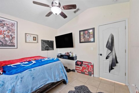 House in Lutz, Florida 3 bedrooms, 162.58 sq.m. № 2296676 - photo 23