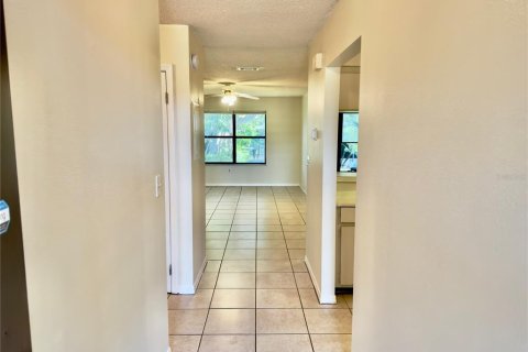 Villa ou maison à louer à Bradenton, Floride: 2 chambres, 121.05 m2 № 2098326 - photo 3