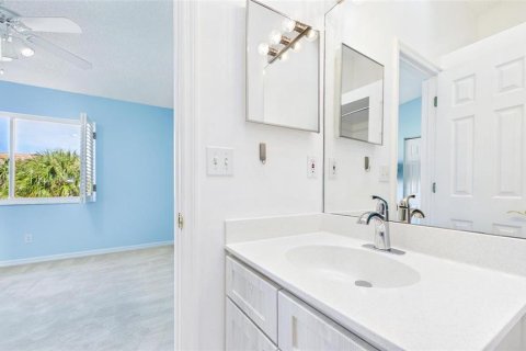 Купить таунхаус в Сент-Питерсберг, Флорида 14 комнат, 147.25м2, № 2235656 - фото 21