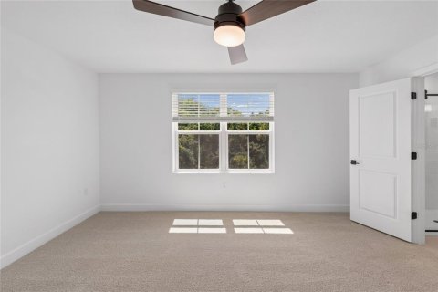 Townhouse in Davenport, Florida 3 bedrooms, 159.05 sq.m. № 2096386 - photo 27