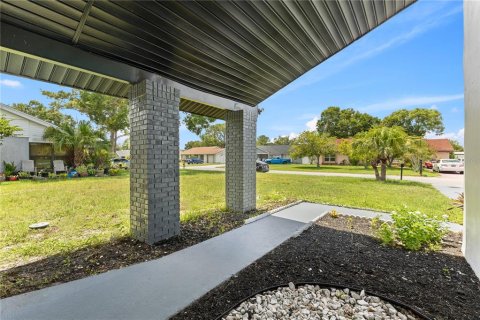 House in Kissimmee, Florida 3 bedrooms, 139.35 sq.m. № 1876153 - photo 5