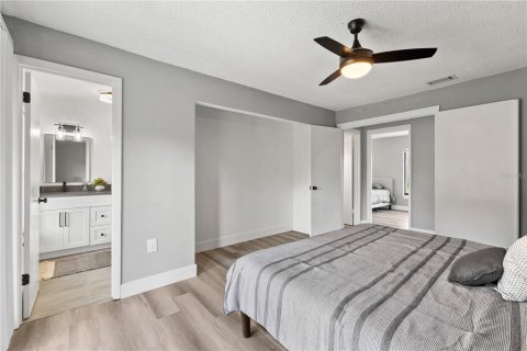 House in Kissimmee, Florida 3 bedrooms, 139.35 sq.m. № 1876153 - photo 28
