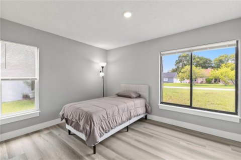 House in Kissimmee, Florida 3 bedrooms, 139.35 sq.m. № 1876153 - photo 24