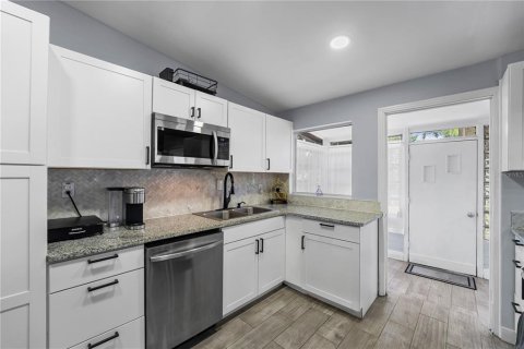 Casa en venta en Winter Park, Florida, 3 dormitorios, 175.31 m2 № 1681980 - foto 17