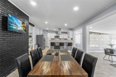 Casa en venta en Winter Park, Florida, 3 dormitorios, 175.31 m2 № 1681980 - foto 13
