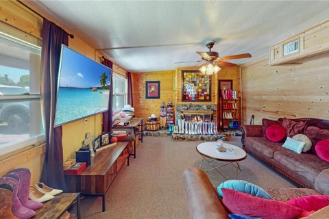 House in Pinellas Park, Florida 2 bedrooms, 82.5 sq.m. № 1854258 - photo 6