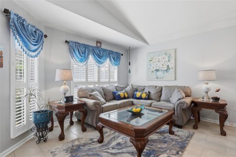 Casa en venta en Riverview, Florida, 3 dormitorios, 170.2 m2 № 2395727 - foto 4