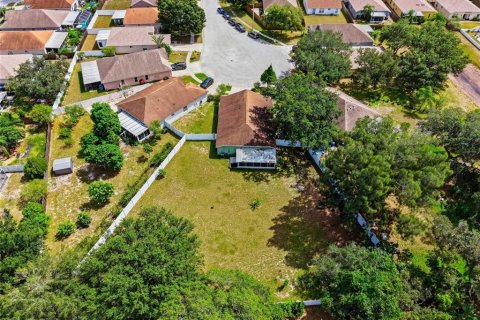 Casa en venta en Riverview, Florida, 3 dormitorios, 170.2 m2 № 2395727 - foto 3