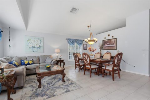Casa en venta en Riverview, Florida, 3 dormitorios, 170.2 m2 № 2395727 - foto 5