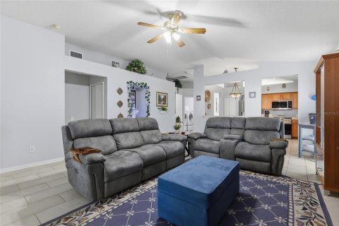 Casa en venta en Riverview, Florida, 3 dormitorios, 170.2 m2 № 2395727 - foto 12