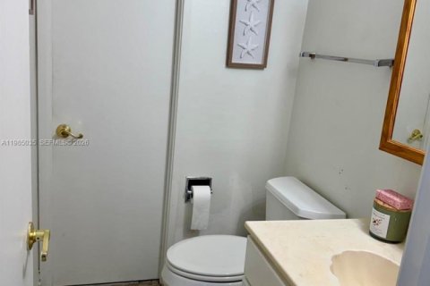 Снять в аренду кондоминиум в Норт-Майами-Бич, Флорида 1 спальня, 73.39м2, № 2050865 - фото 9