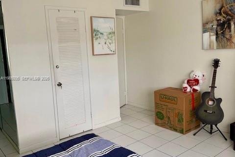 Снять в аренду кондоминиум в Норт-Майами-Бич, Флорида 1 спальня, 73.39м2, № 2050865 - фото 6