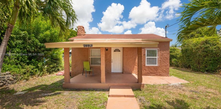 Casa en Miami, Florida 2 dormitorios, 87.33 m2 № 1878930