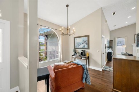 Casa en venta en Brandon, Florida, 4 dormitorios, 226.03 m2 № 2384121 - foto 12