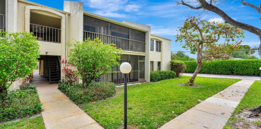 Condominio en Jupiter, Florida, 2 dormitorios  № 2077533