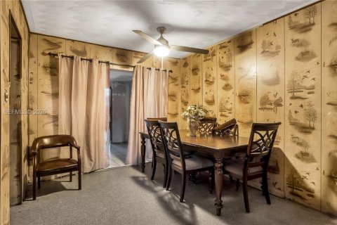 House in Lauderdale Lakes, Florida 3 bedrooms, 136.29 sq.m. № 2043903 - photo 8