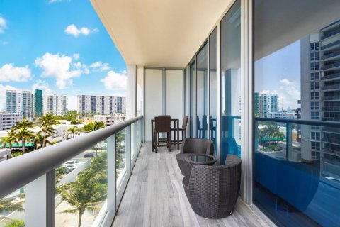 Condo in Miami Beach, Florida, 1 bedroom  № 1872167 - photo 18