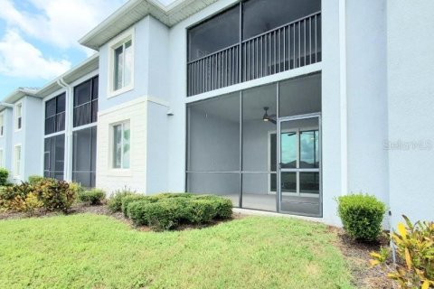 Снять в аренду кондоминиум в Пунта-Горда, Флорида 2 спальни, 153.75м2, № 2236152 - фото 6