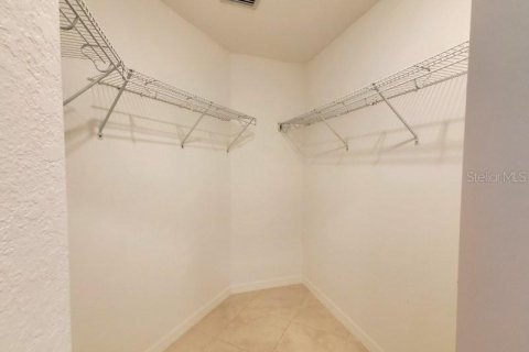 Снять в аренду кондоминиум в Пунта-Горда, Флорида 2 спальни, 153.75м2, № 2236152 - фото 29