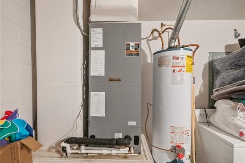 Casa en alquiler en Davenport, Florida, 4 dormitorios, 170.29 m2 № 1900843 - foto 19