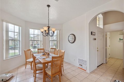 Casa en alquiler en Davenport, Florida, 4 dormitorios, 170.29 m2 № 1900843 - foto 5