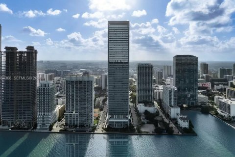 Купить кондоминиум в Майами, Флорида 1 комната, 105.35м2, № 2045492 - фото 20