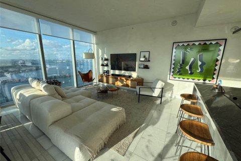 Купить кондоминиум в Майами, Флорида 1 комната, 105.35м2, № 2045492 - фото 2