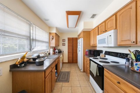 Купить виллу или дом в Ларго, Флорида 4 комнаты, 154.59м2, № 1771461 - фото 15