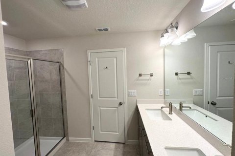 Townhouse in ISLES OF LAKE NONA in Orlando, Florida 3 bedrooms, 153.47 sq.m. № 1870400 - photo 16