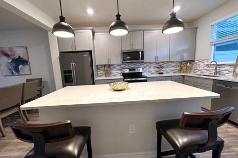 Townhouse in ISLES OF LAKE NONA in Orlando, Florida 3 bedrooms, 153.47 sq.m. № 1870400 - photo 3