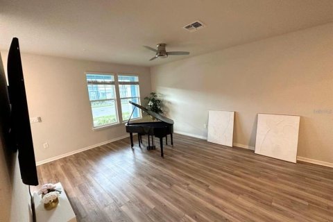 Townhouse in ISLES OF LAKE NONA in Orlando, Florida 3 bedrooms, 153.47 sq.m. № 1870400 - photo 11