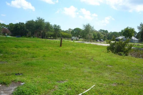 Villa ou maison à vendre à Port St. Lucie, Floride: 2 chambres, 102.56 m2 № 2242519 - photo 5