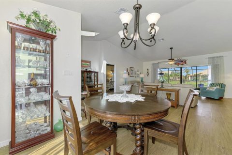 Casa en venta en Punta Gorda, Florida, 3 dormitorios, 171.03 m2 № 1905620 - foto 17