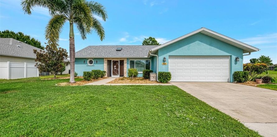 Casa en Punta Gorda, Florida 3 dormitorios, 171.03 m2 № 1905620
