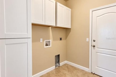 Villa ou maison à louer à Newberry, Floride: 4 chambres, 180.88 m2 № 2435205 - photo 28