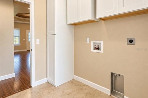 Villa ou maison à louer à Newberry, Floride: 4 chambres, 180.88 m2 № 2435205 - photo 27