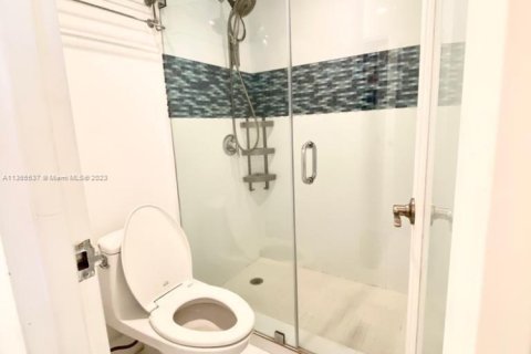 Снять в аренду кондоминиум в Майами-Бич, Флорида 49.24м2, № 1971436 - фото 12