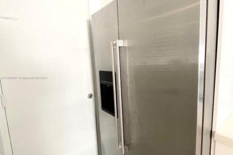 Снять в аренду кондоминиум в Майами-Бич, Флорида 49.24м2, № 1971436 - фото 10