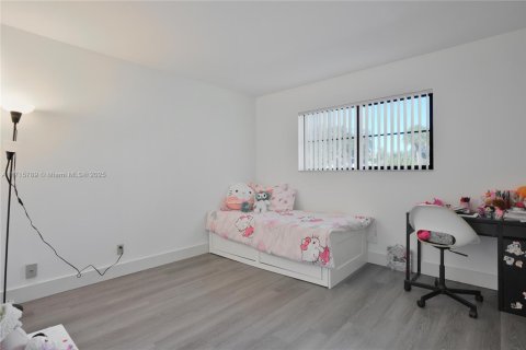 Copropriété à vendre à Tamarac, Floride: 2 chambres, 91.51 m2 № 1697741 - photo 10