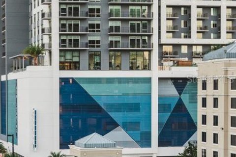 Apartamento en alquiler en Orlando, Florida, 3 dormitorios, 127.46 m2 № 1512580 - foto 4