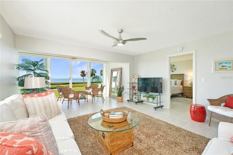 Condo in Bradenton, Florida, 2 bedrooms  № 1517254 - photo 21