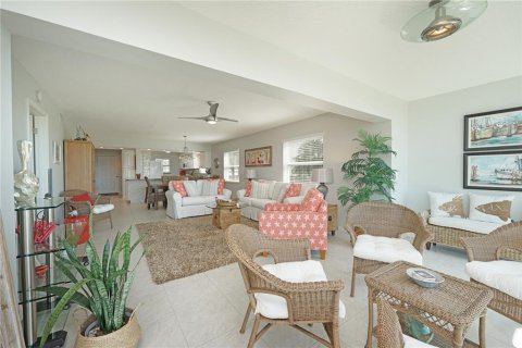 Condo in Bradenton, Florida, 2 bedrooms  № 1517254 - photo 19