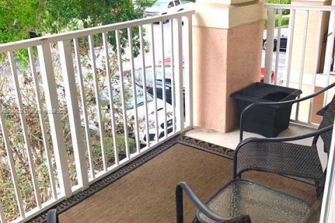 Снять в аренду таунхаус в Юпитер, Флорида 2 спальни, 102.29м2, № 2057405 - фото 16