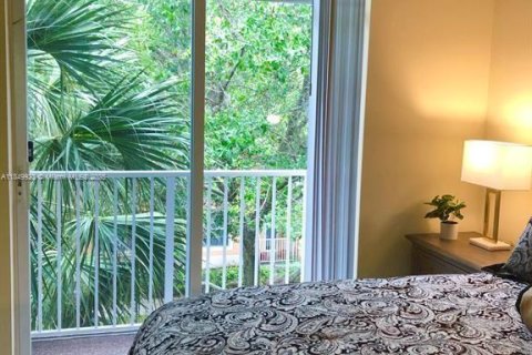 Снять в аренду таунхаус в Юпитер, Флорида 2 спальни, 102.29м2, № 2057405 - фото 13